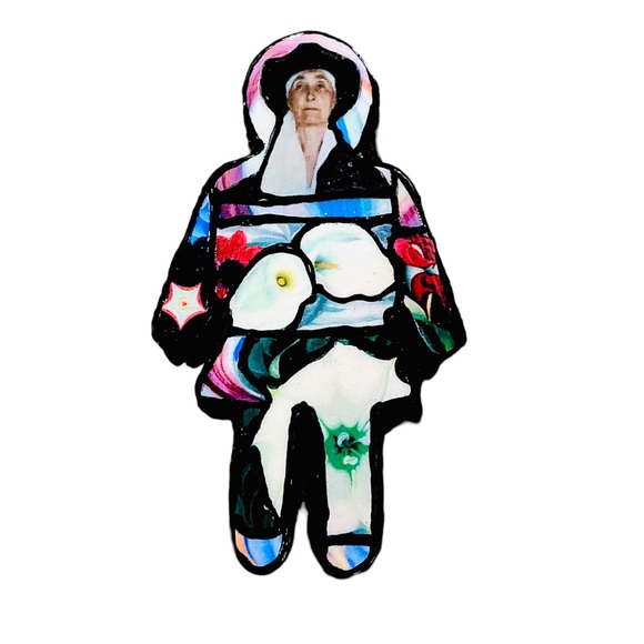 Georgia O’keefe Art Lover People Pin, Woman Artist Gift, Artist Brooch, Santa Fe - Picture 3 of 12